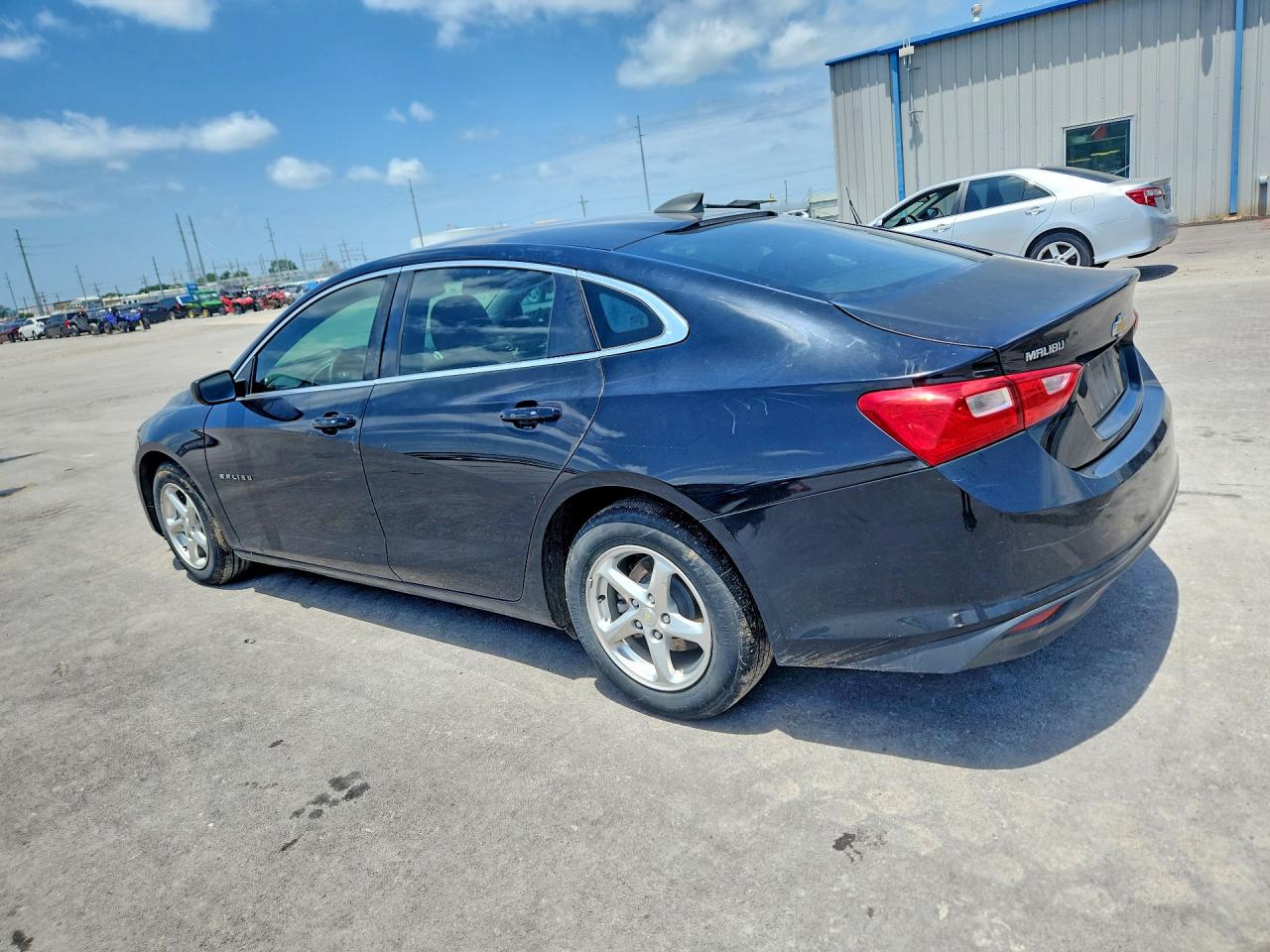 2018 CHEVROLET MALIBU LS — снимка 2