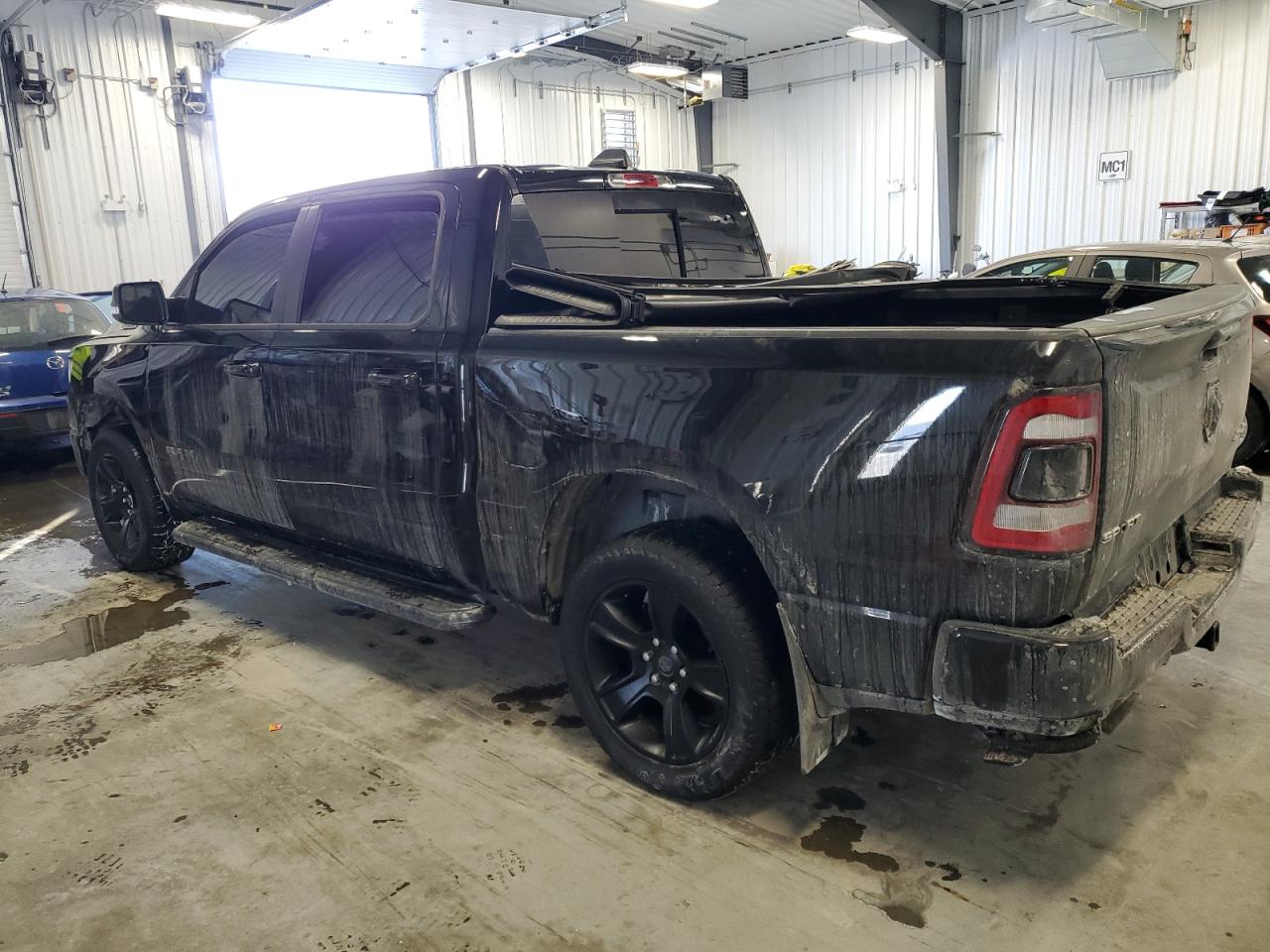2022 RAM 1500 SPORT — снимка 2