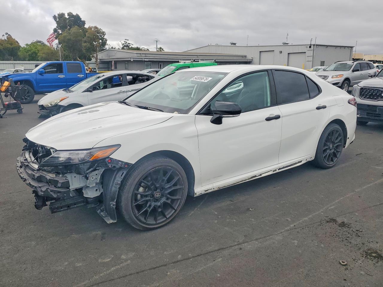 2024 TOYOTA CAMRY SE NIGHTSHADE