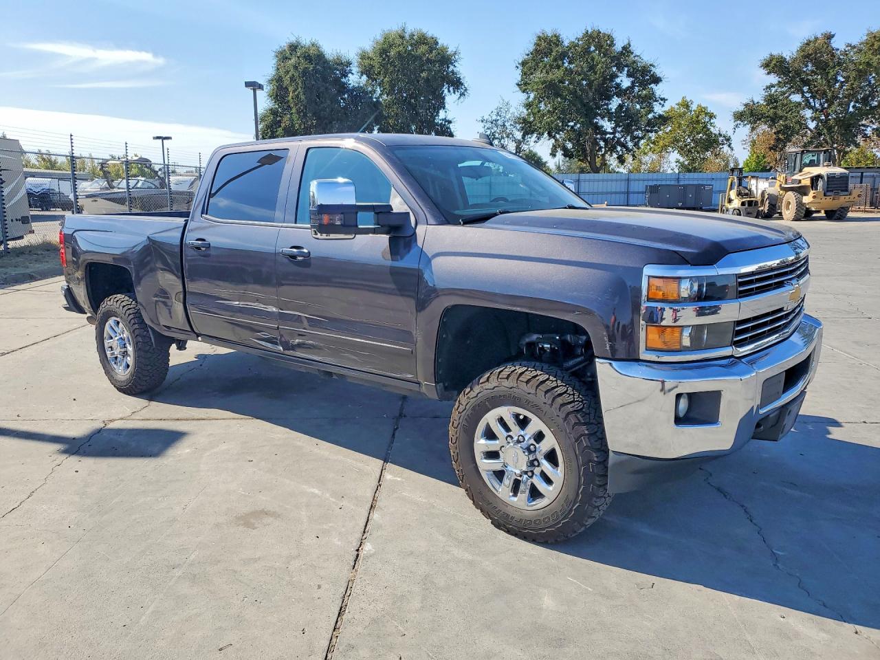 2015 CHEVROLET SILVERADO C2500 HEAVY DUTY LT — снимка 4