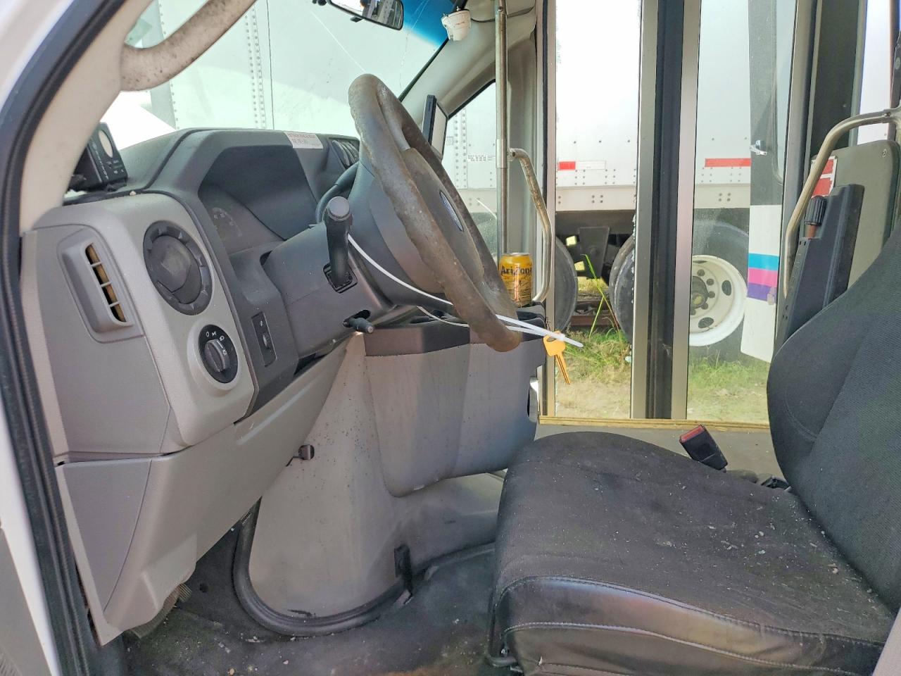 2019 FORD E 150 E450 SUPER DUTY CUTAWAY VAN — снимка 5