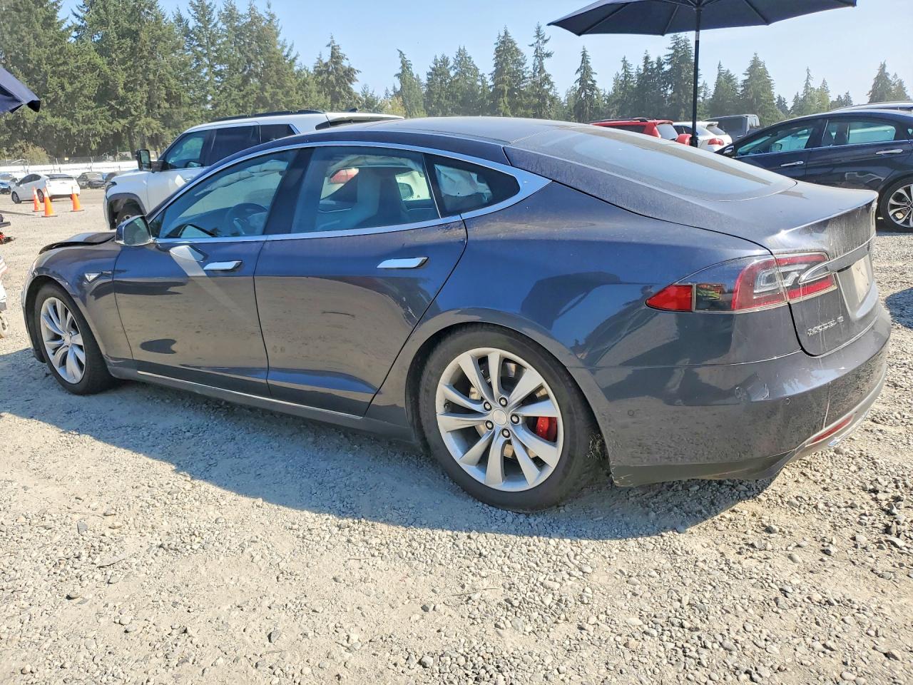 2015 TESLA MODEL S P85D — снимка 2