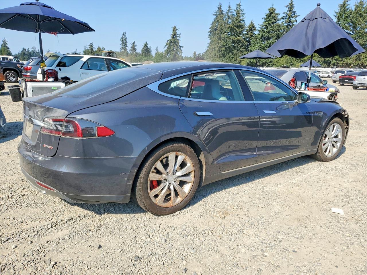 2015 TESLA MODEL S P85D — снимка 3