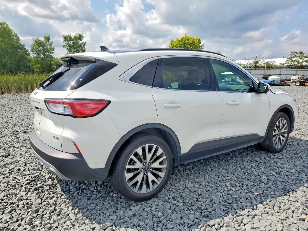 2020 FORD ESCAPE TITANIUM — снимка 3
