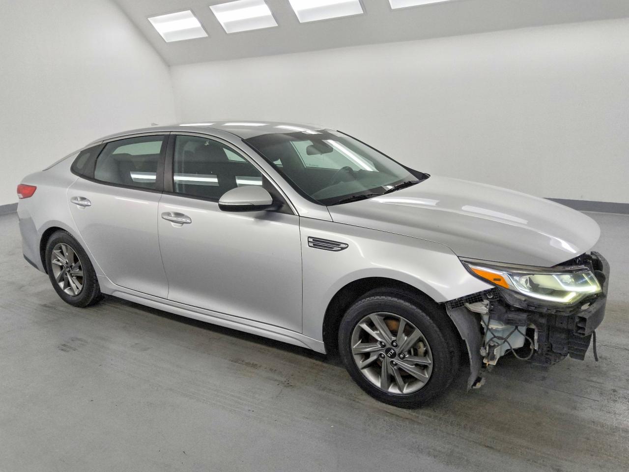 2019 KIA OPTIMA LX — снимка 4