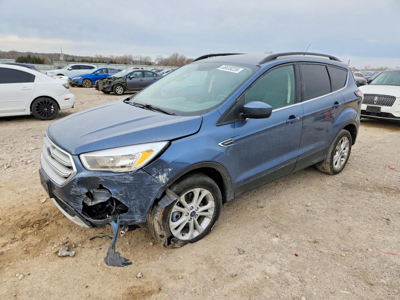 2018 FORD ESCAPE SE