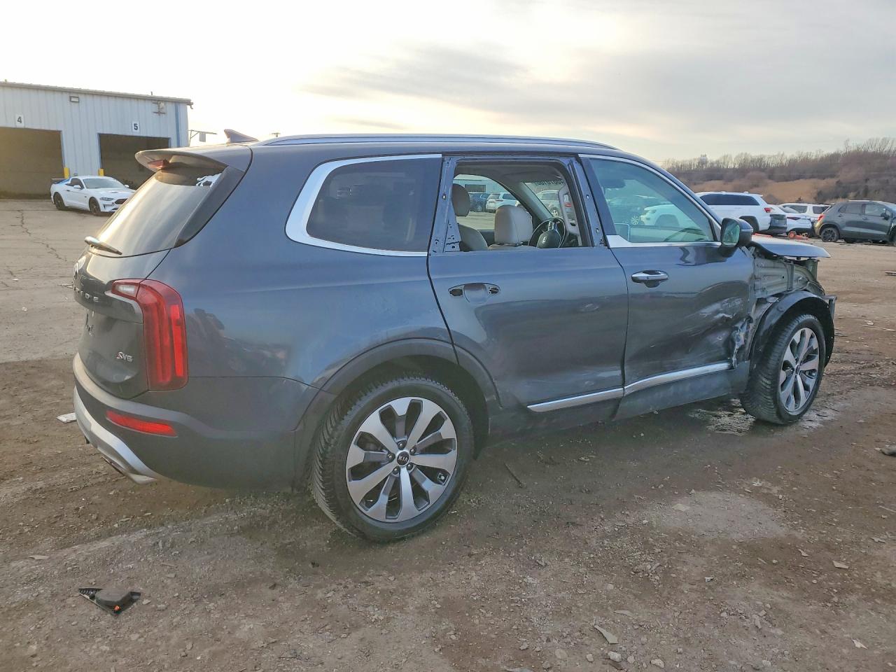 2020 KIA TELLURIDE S — снимка 3