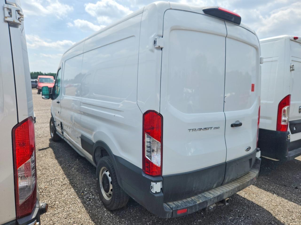 2025 FORD TRANSIT T-250 — снимка 2