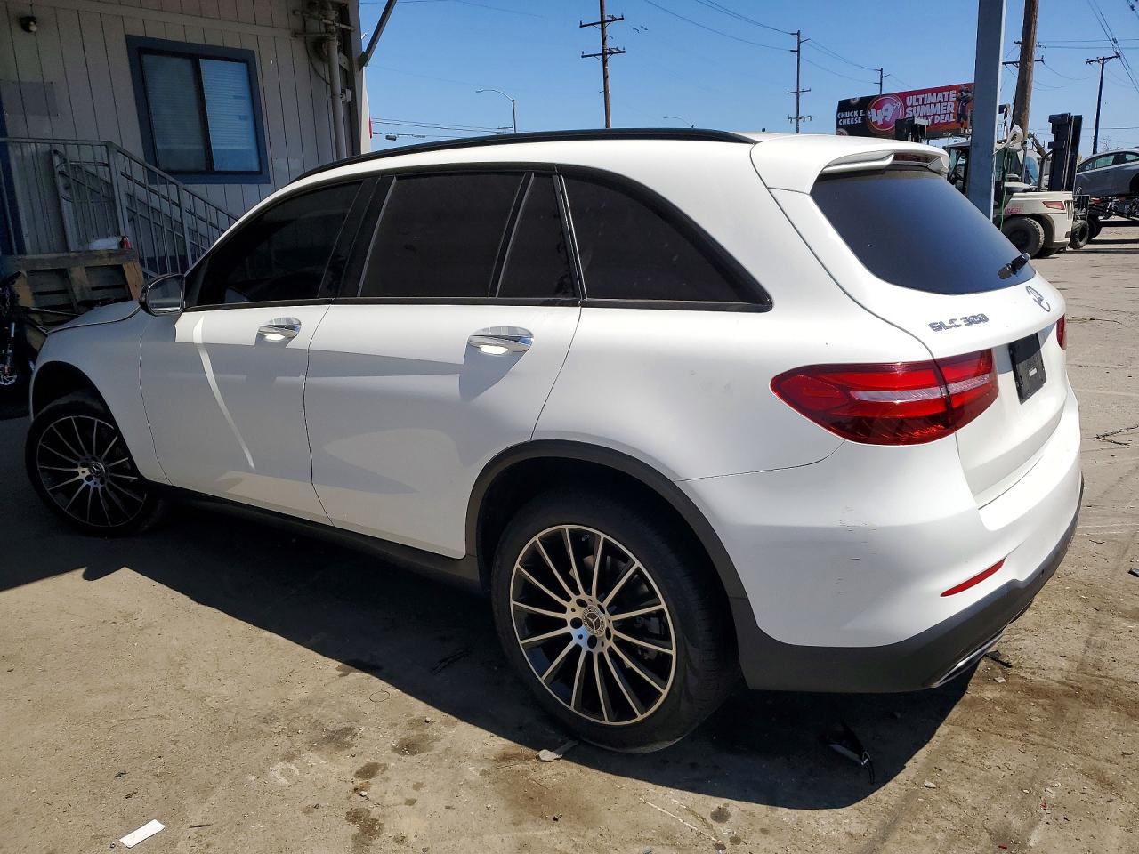 2018 MERCEDES-BENZ GLC 300 — снимка 2