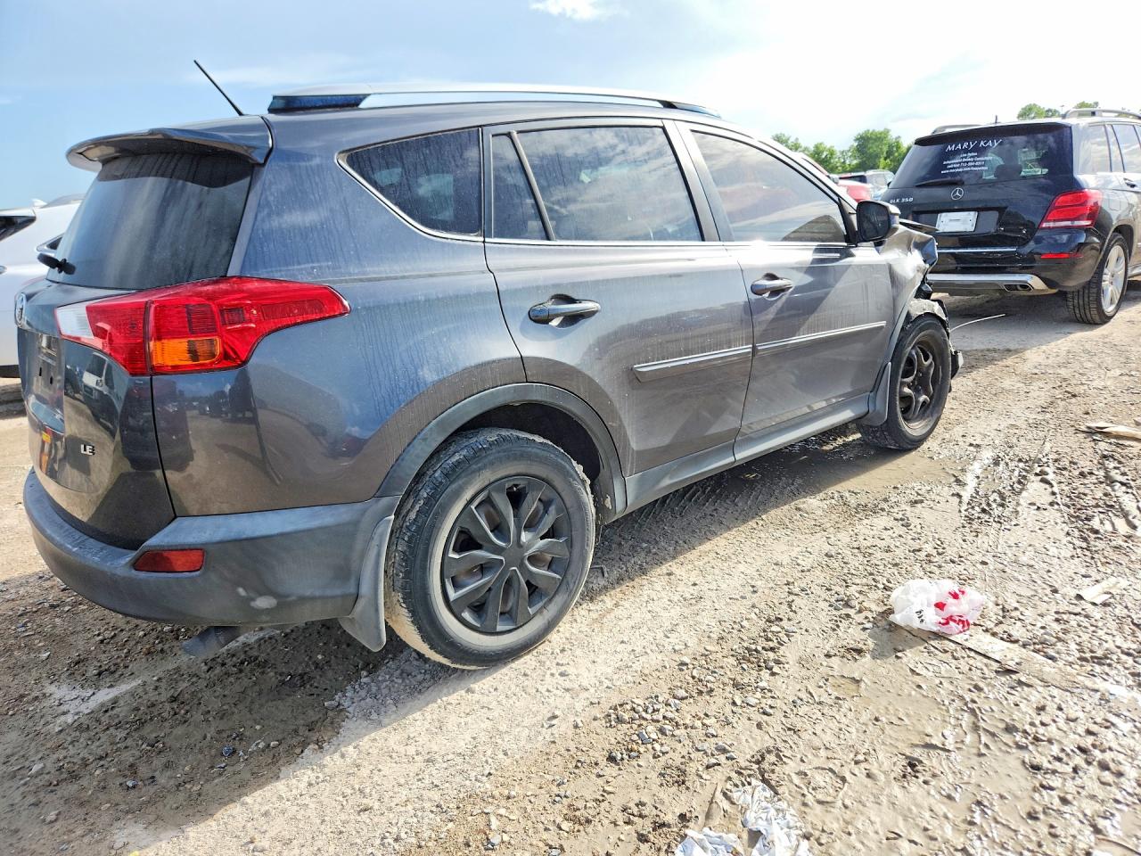 2015 TOYOTA RAV4 LE — снимка 3