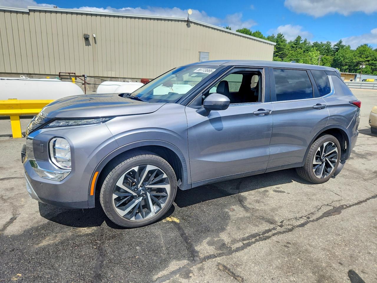 2023 MITSUBISHI OUTLANDER SE