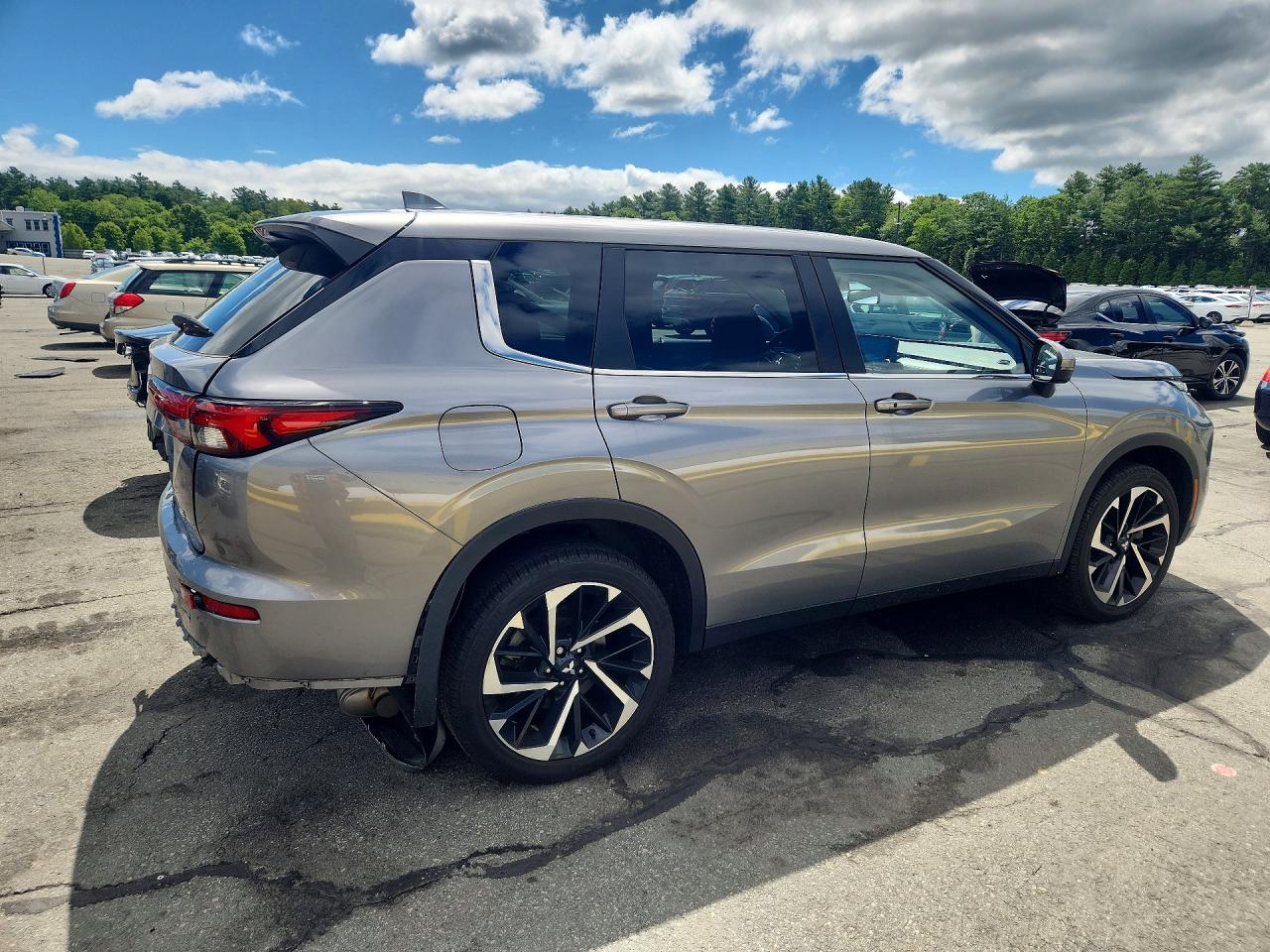 2023 MITSUBISHI OUTLANDER SE — снимка 3