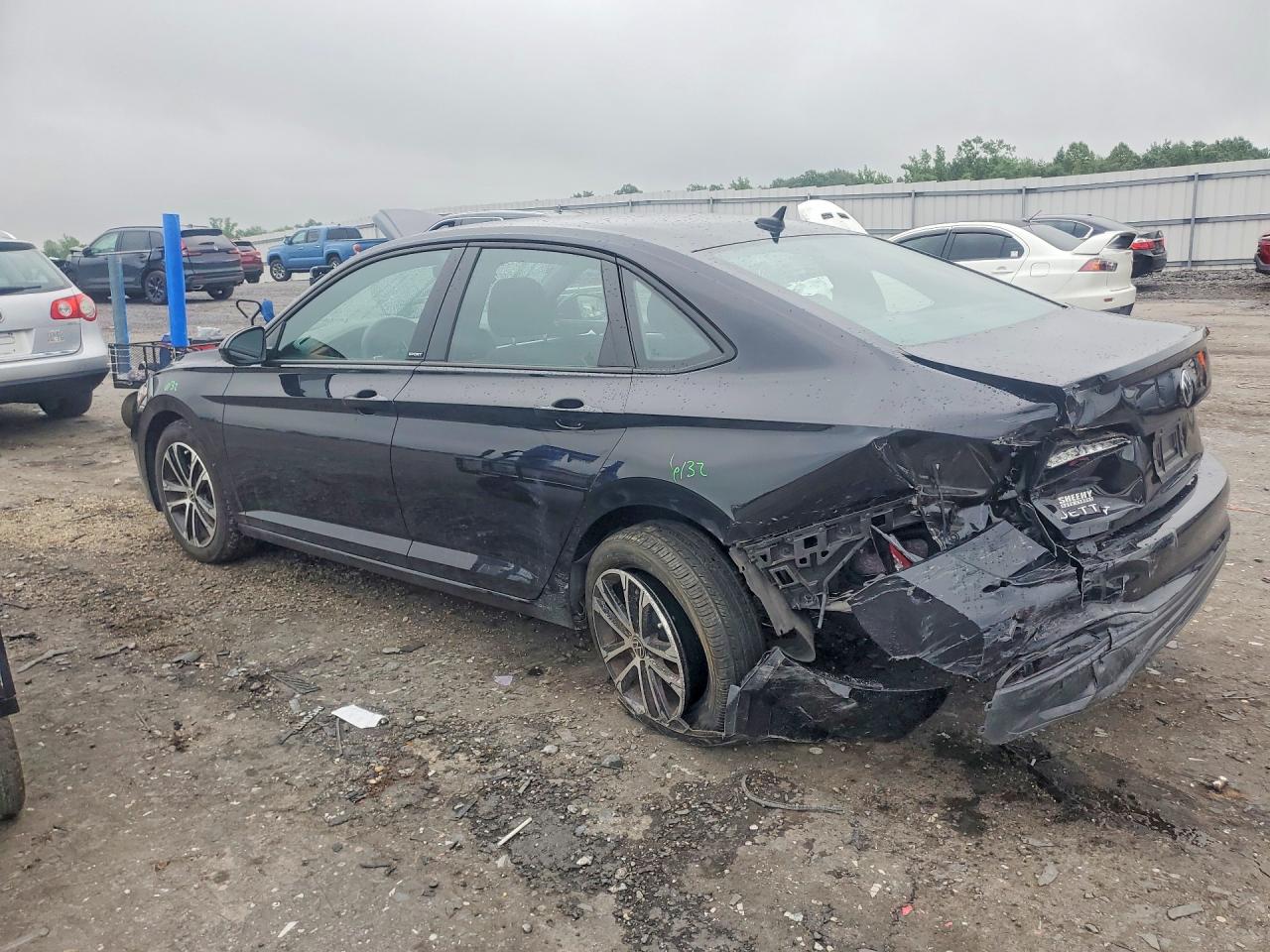 2023 VOLKSWAGEN JETTA SPORT — снимка 2