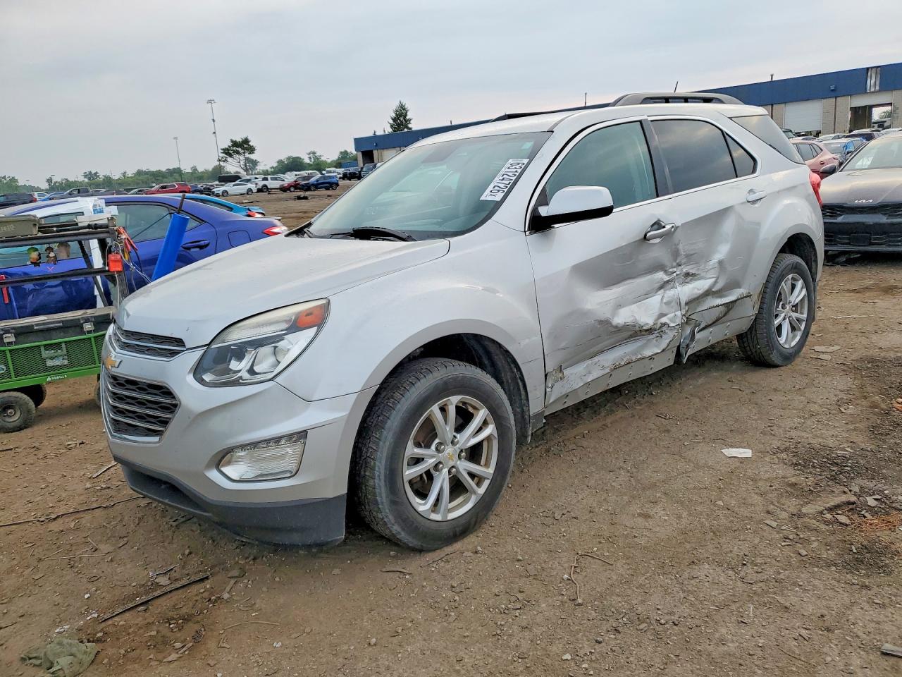 2017 CHEVROLET EQUINOX LT