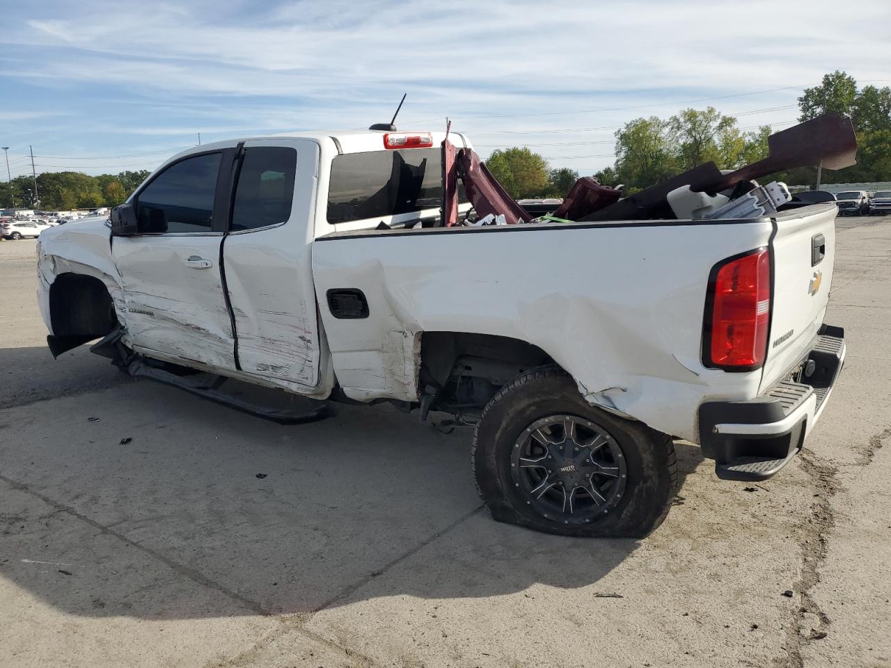 2017 CHEVROLET COLORADO LT — снимка 2