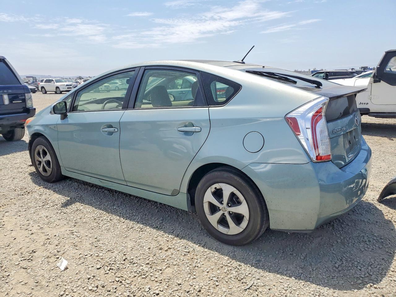 2015 TOYOTA PRIUS THREE — снимка 2