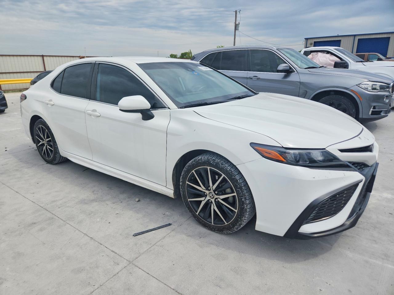 2021 TOYOTA CAMRY — снимка 4