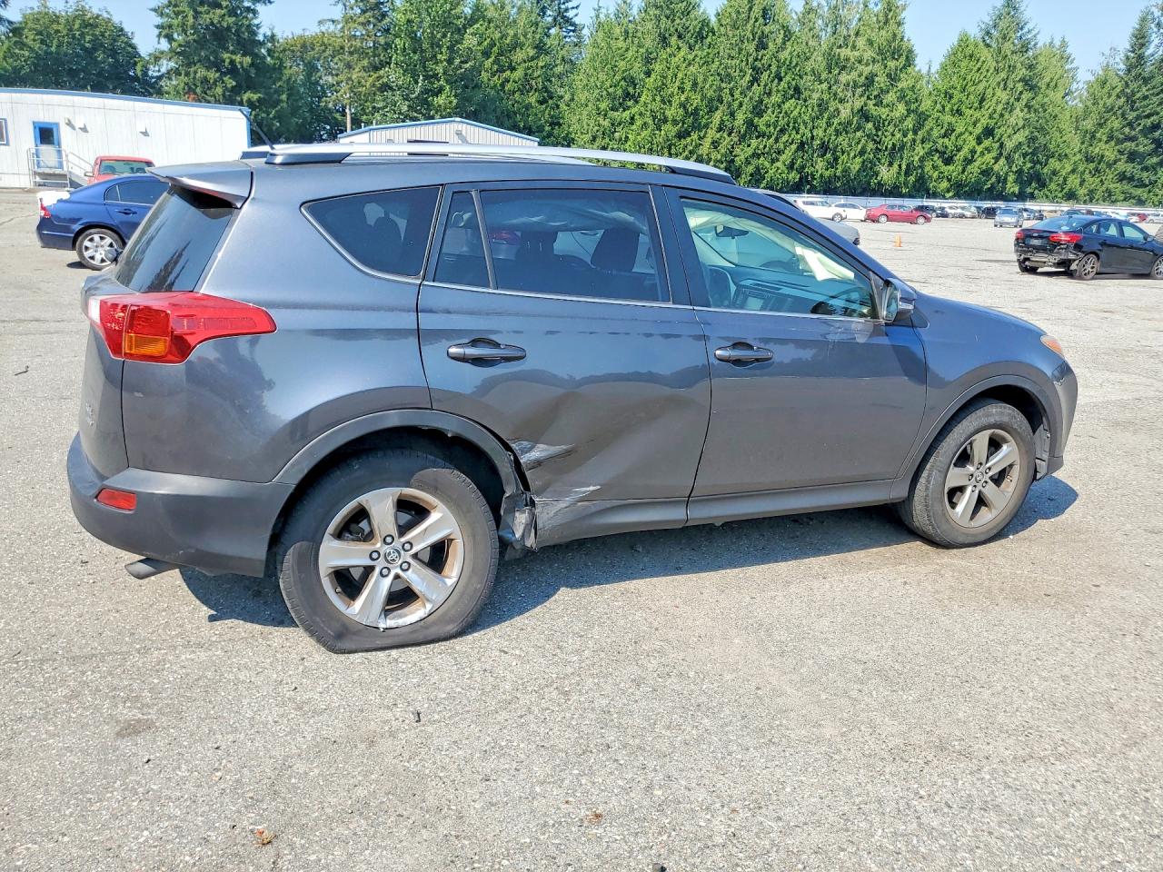 2015 TOYOTA RAV4 XLE — снимка 3