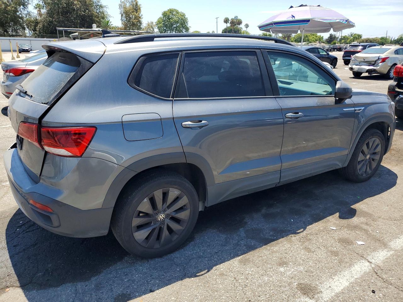 2022 VOLKSWAGEN TAOS S — снимка 3