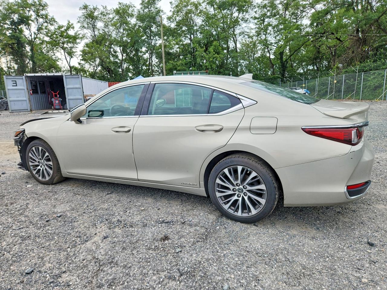 2019 LEXUS ES 300H — снимка 2