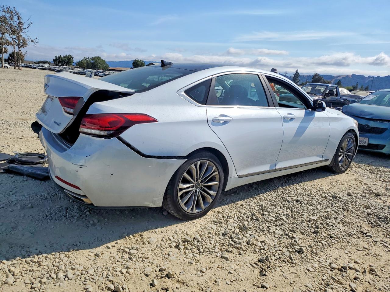 2015 HYUNDAI GENESIS 3.8L — снимка 3
