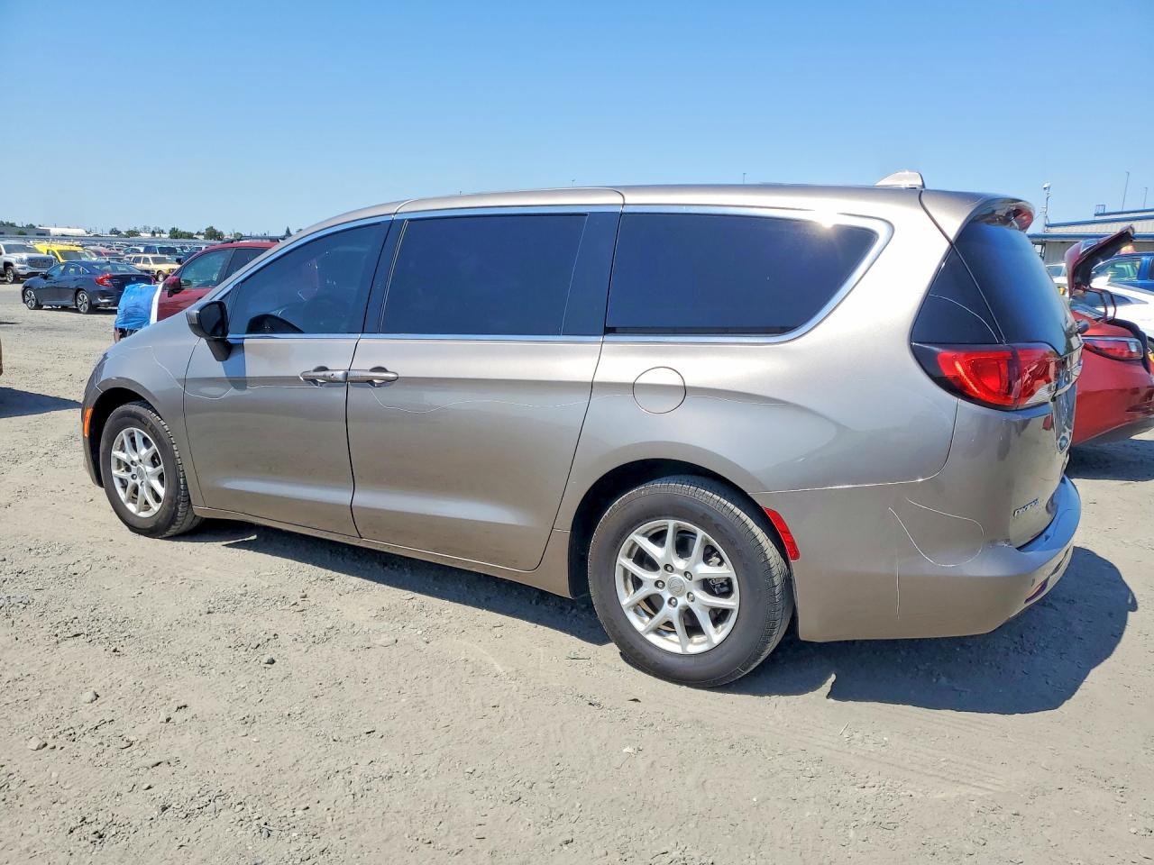 2018 CHRYSLER PACIFICA LX — снимка 2