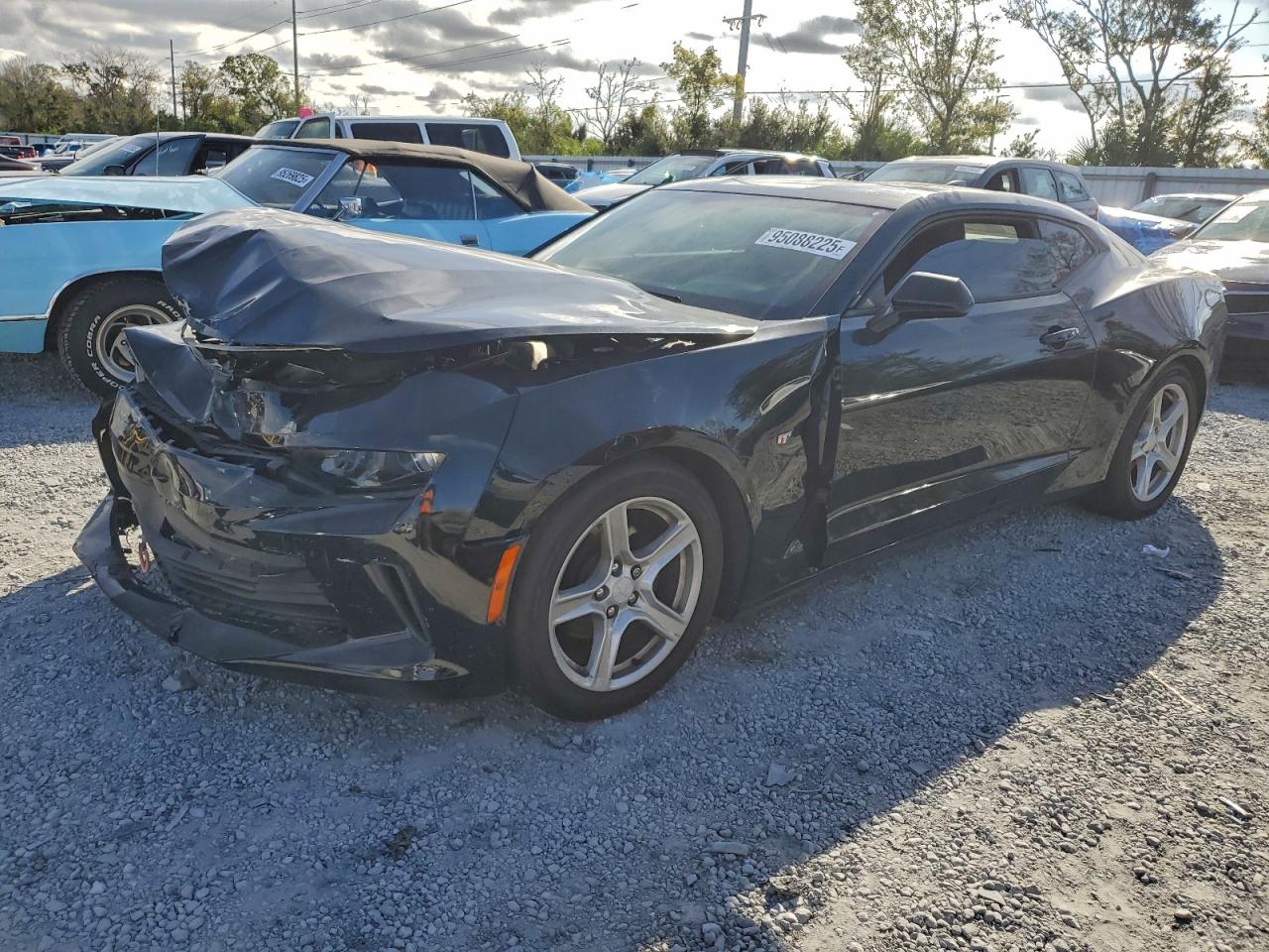 2017 CHEVROLET CAMARO LT