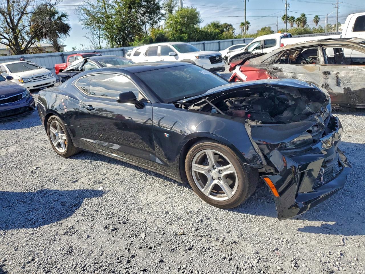 2017 CHEVROLET CAMARO LT — снимка 4