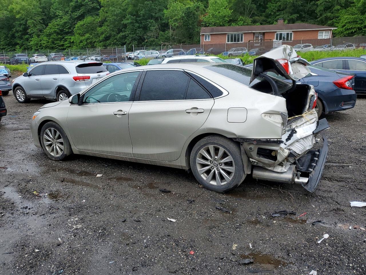 2016 TOYOTA CAMRY XLE V6 — снимка 2