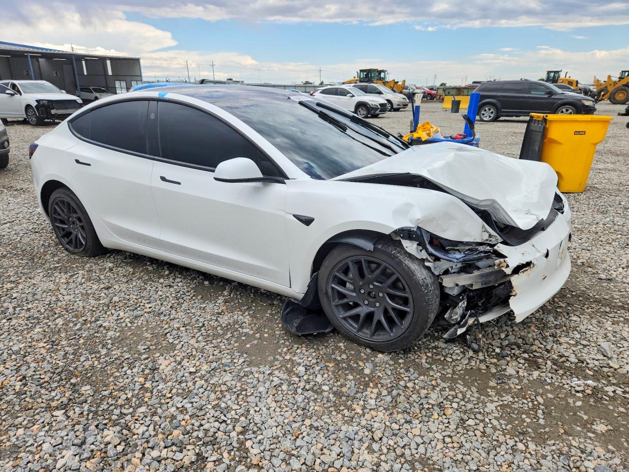 2024 TESLA MODEL 3 — снимка 4