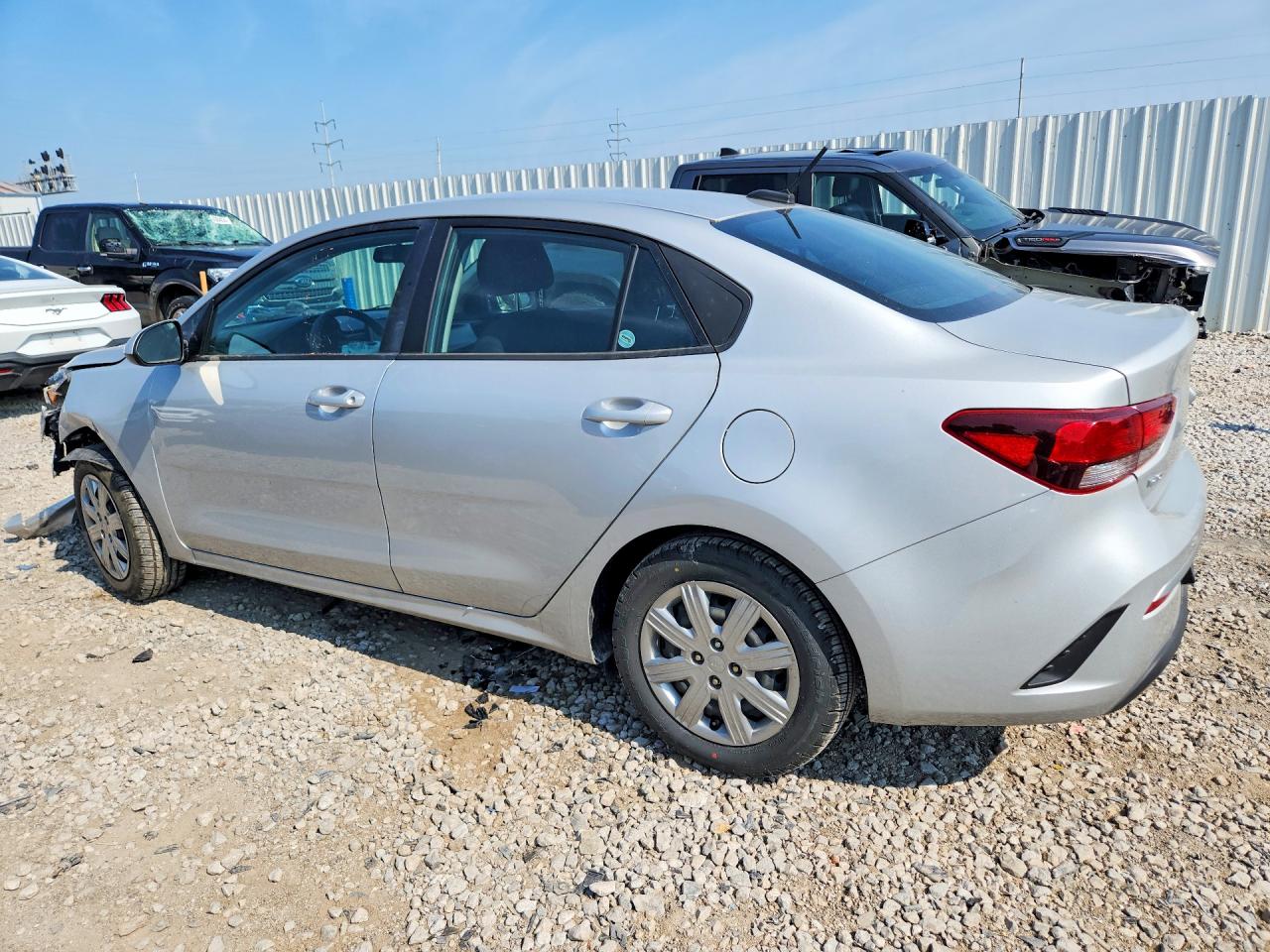 2023 KIA RIO S — снимка 2