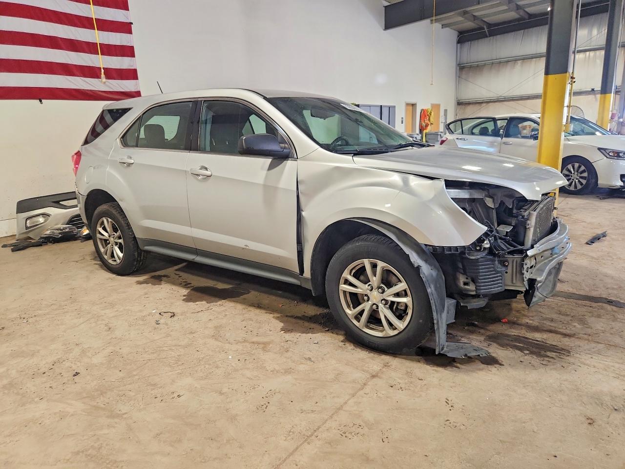 2017 CHEVROLET EQUINOX LS — снимка 4