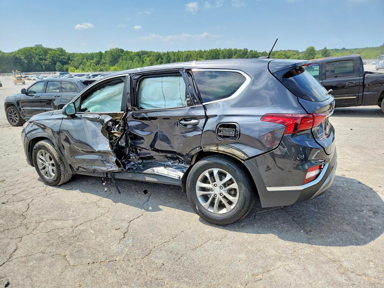 2020 HYUNDAI SANTA FE SE — снимка 2