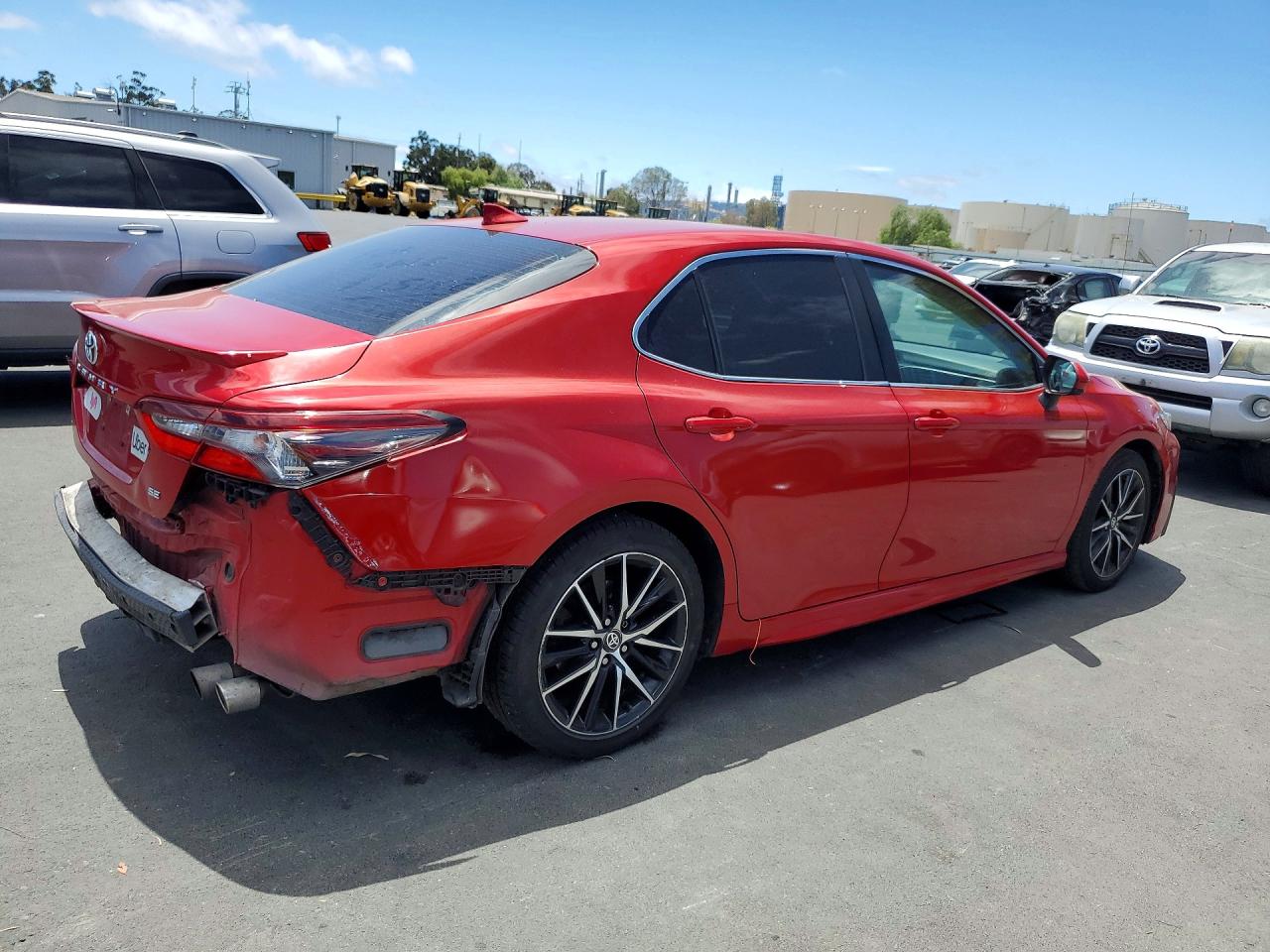 2021 TOYOTA CAMRY SE — снимка 3