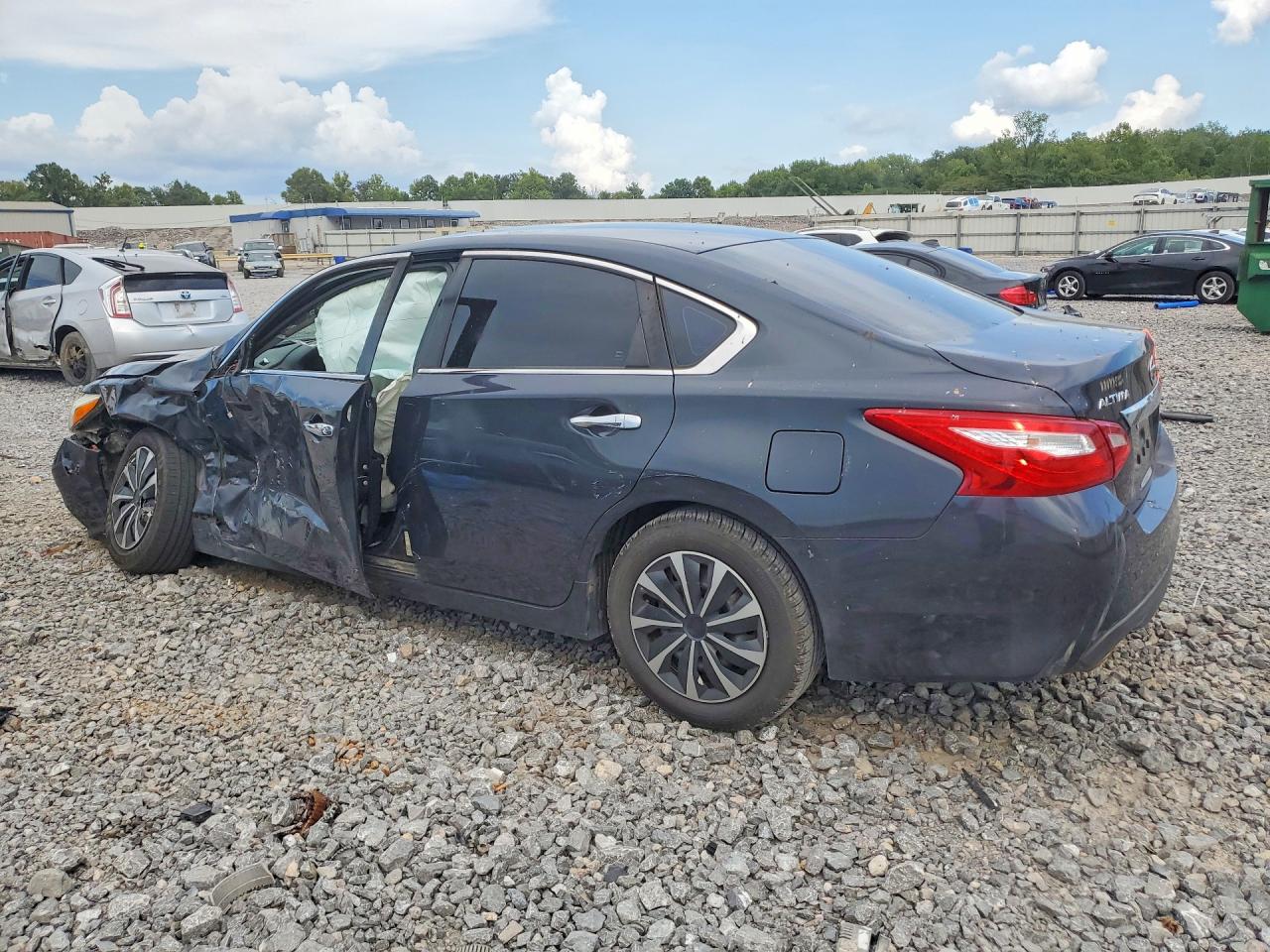 2016 NISSAN ALTIMA 2.5 S — снимка 2