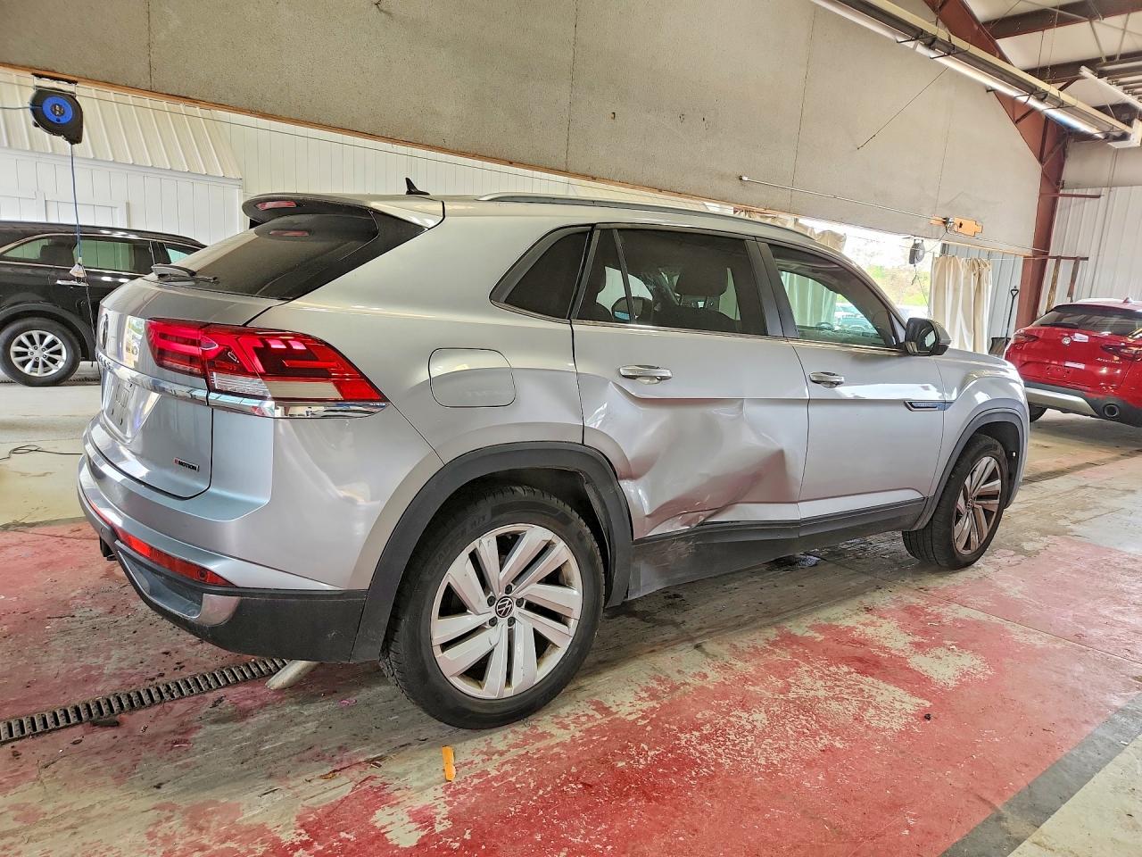 2020 VOLKSWAGEN ATLAS CROSS SPORT SE — снимка 3