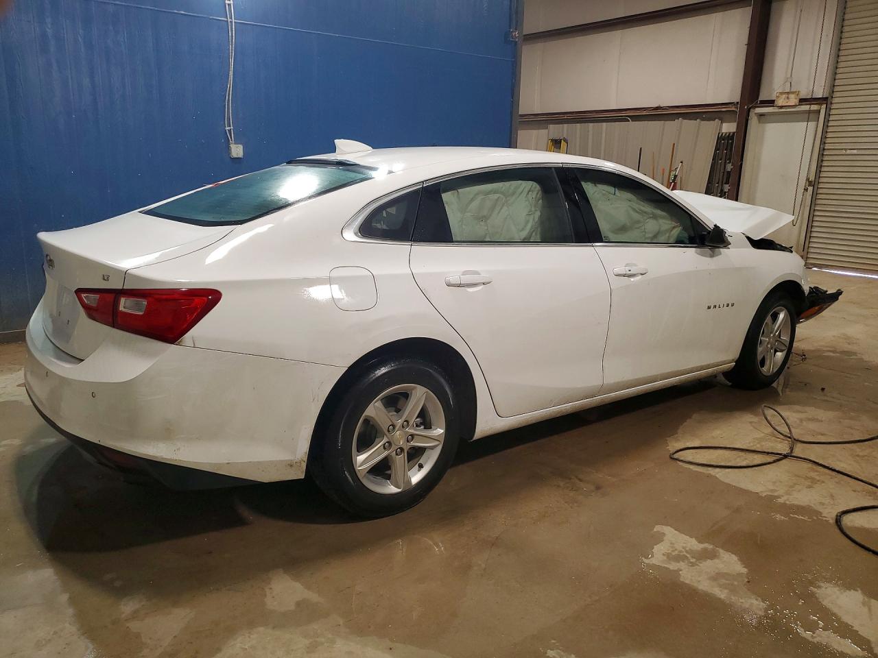 2024 CHEVROLET MALIBU LT — снимка 3