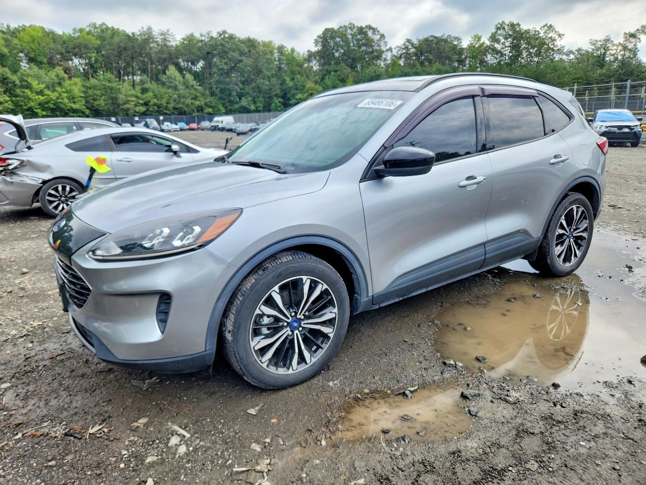 2021 FORD ESCAPE SE