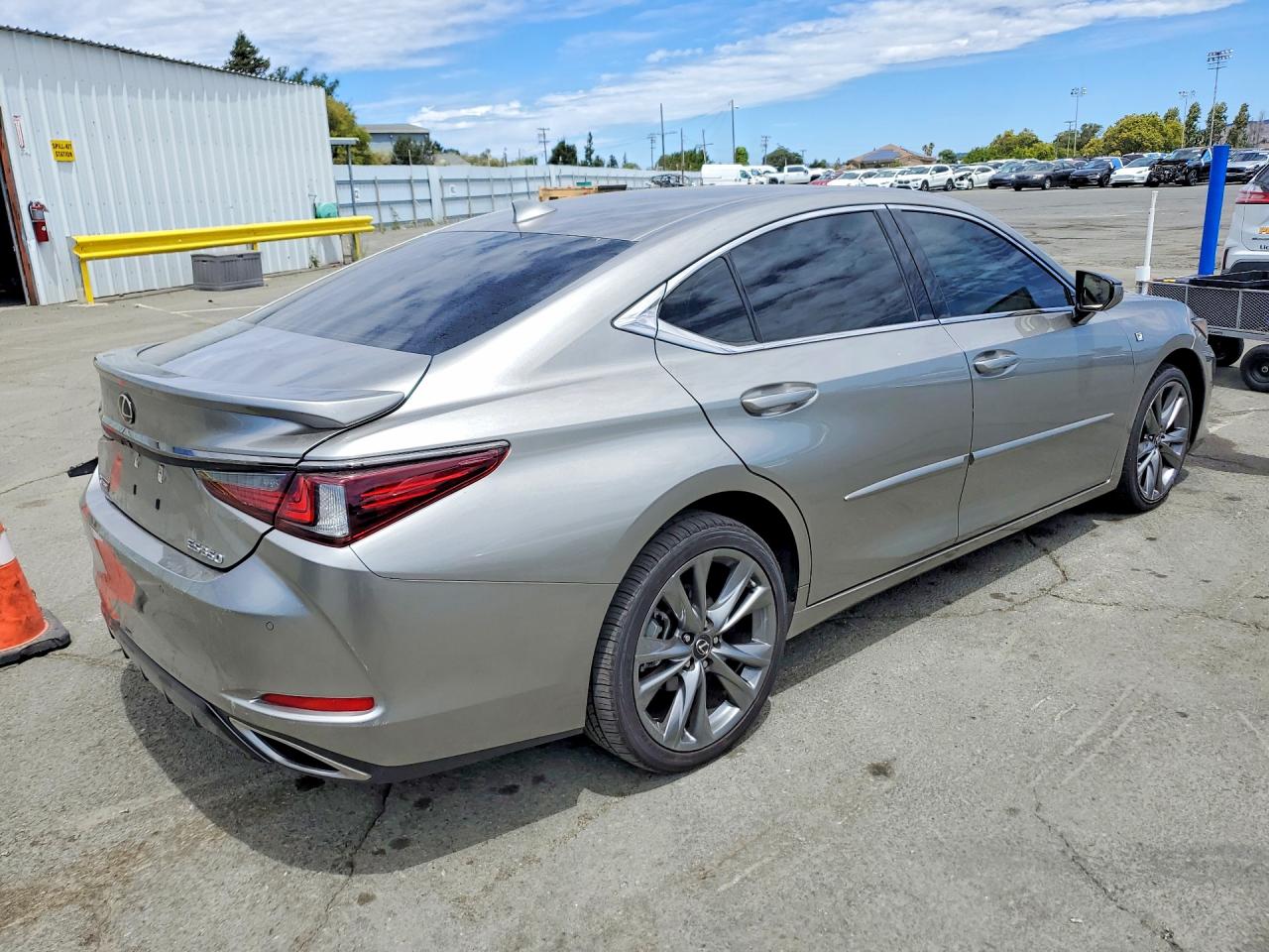 2019 LEXUS ES 350 — снимка 3