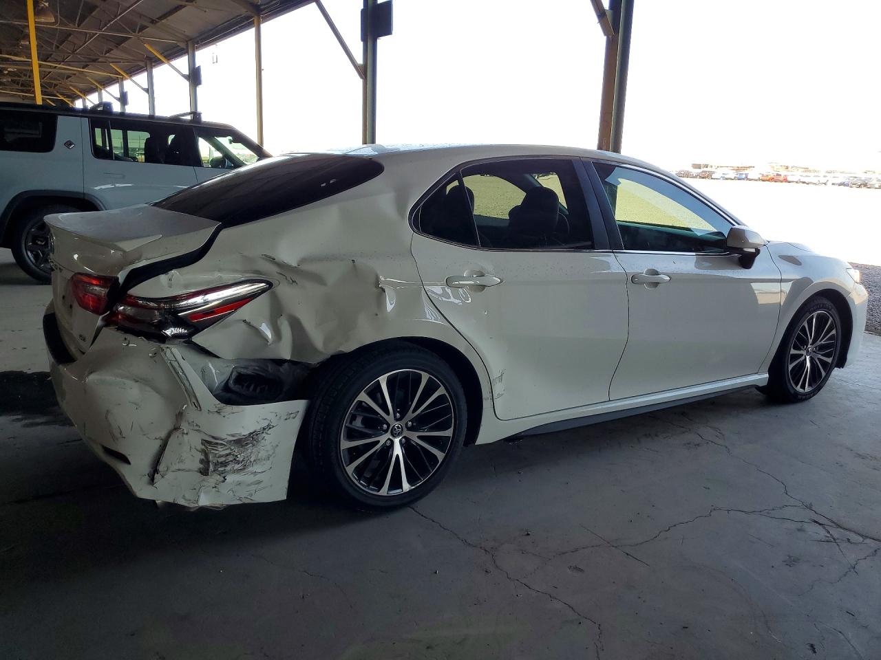 2018 TOYOTA CAMRY SE — снимка 3