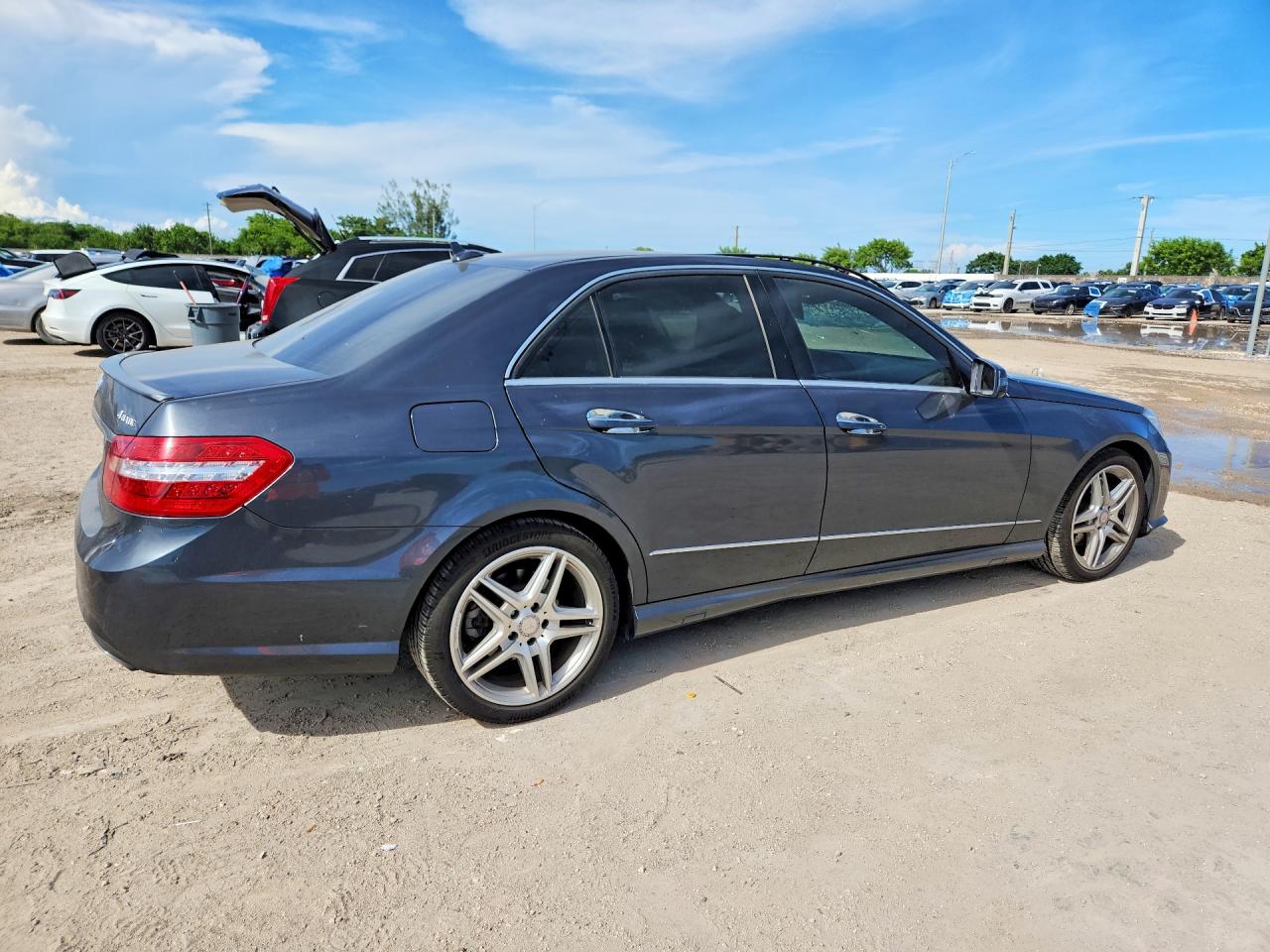 2013 MERCEDES-BENZ E 350 4MATIC — снимка 3