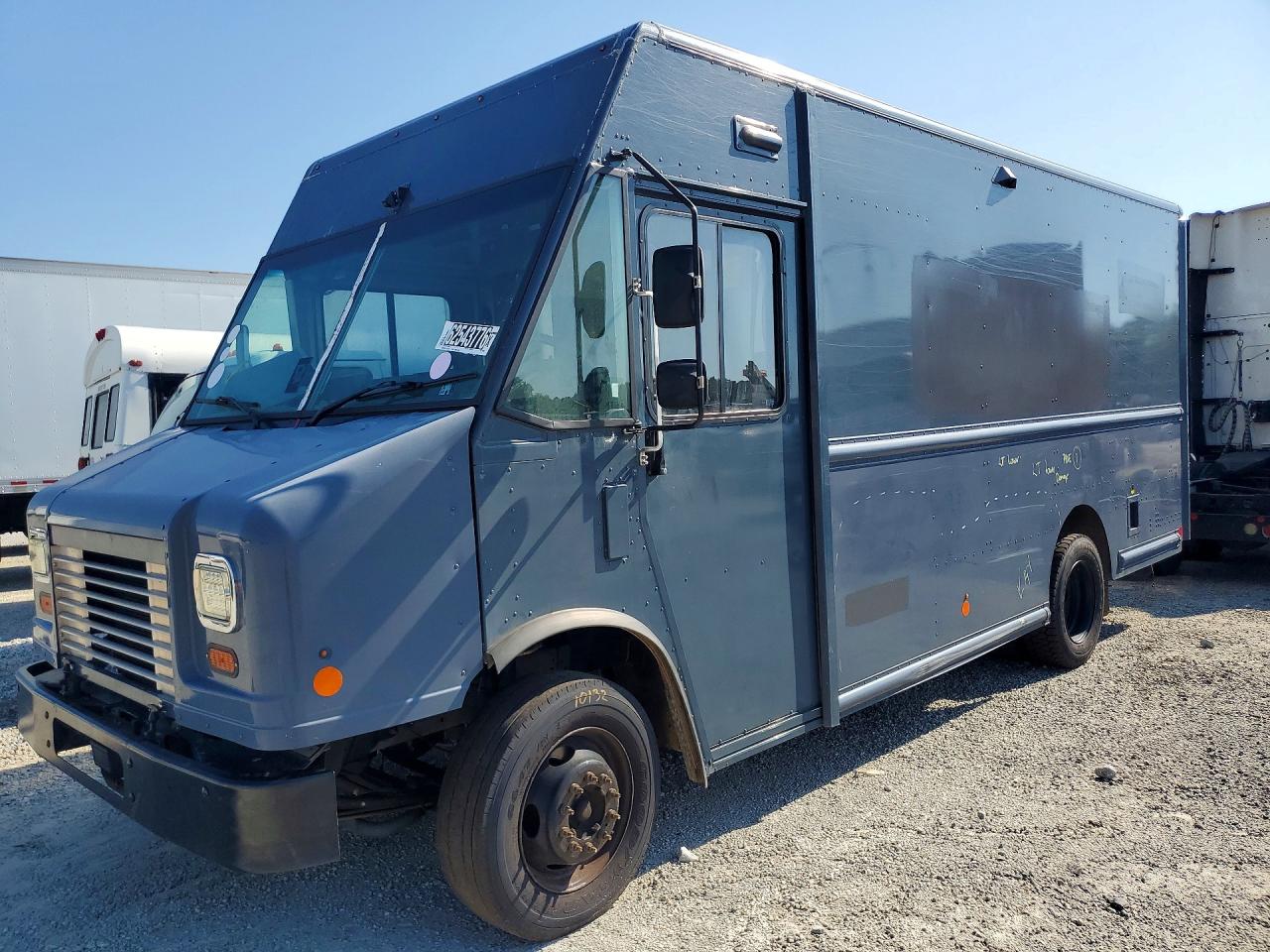 2021 FORD F59