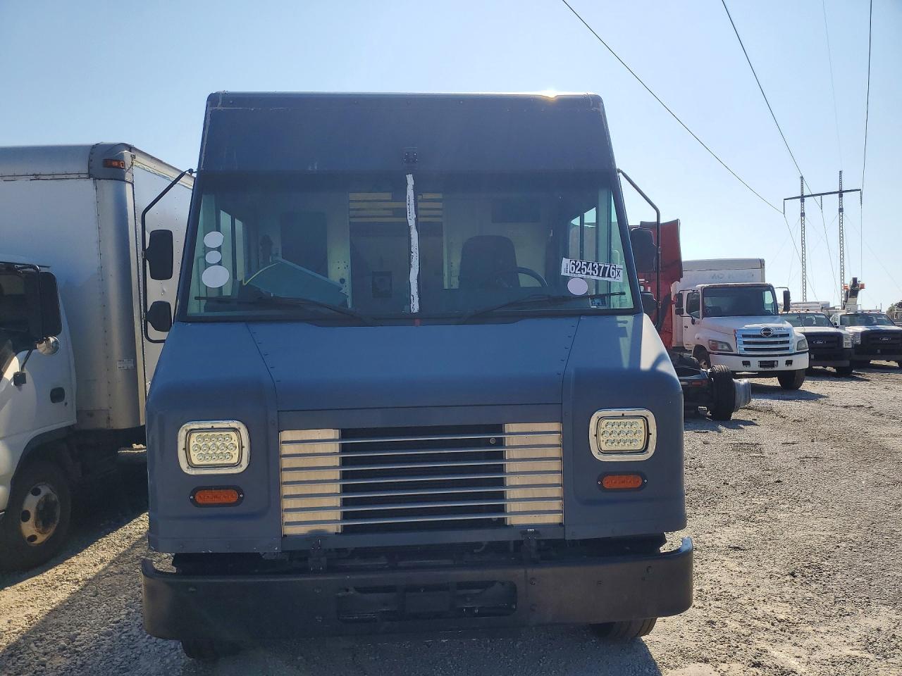 2021 FORD F59 — снимка 5