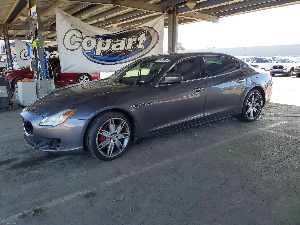 2015 MASERATI QUATTROPORTE S