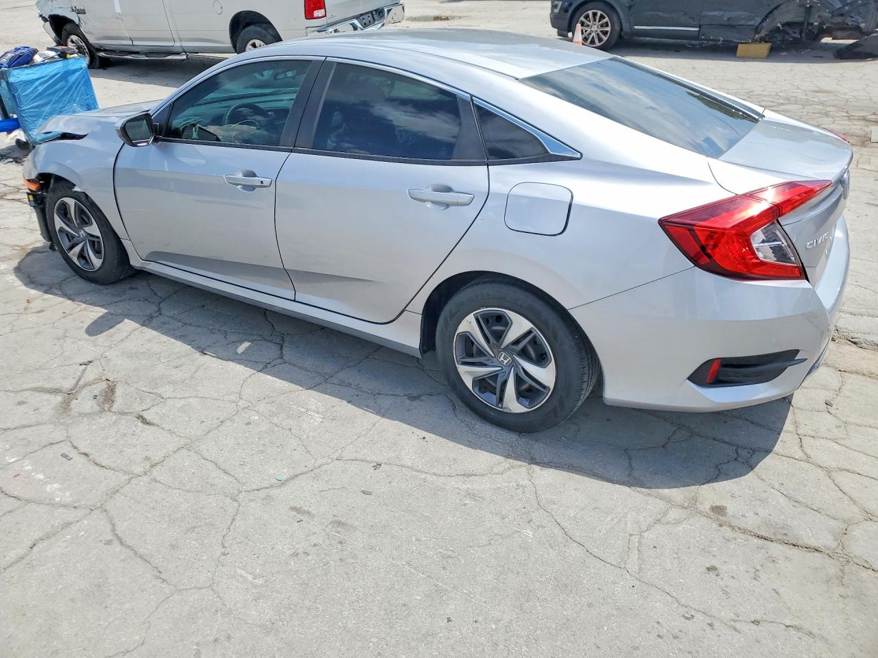 2021 HONDA CIVIC LX — снимка 2