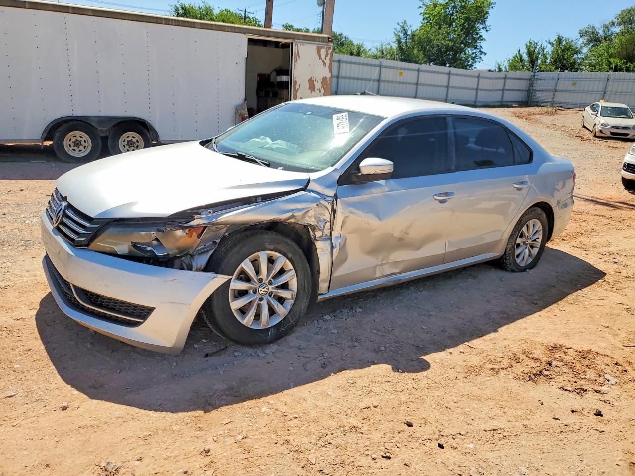 2015 VOLKSWAGEN PASSAT