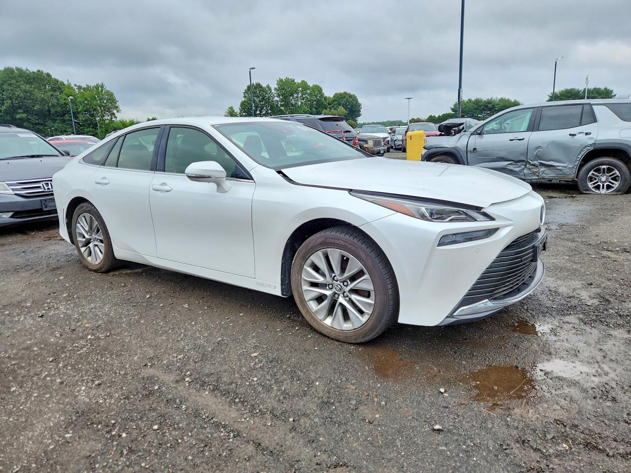 2021 TOYOTA MIRAI XLE — снимка 4