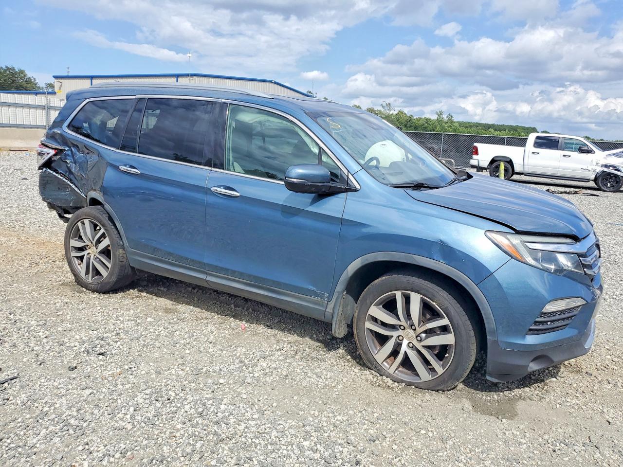 2016 HONDA PILOT ELITE — снимка 4