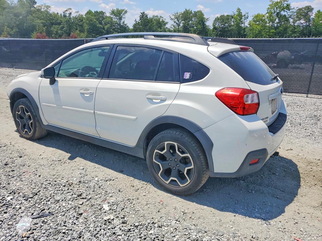 2015 SUBARU XV CROSSTREK 2.0 PREMIUM — снимка 2