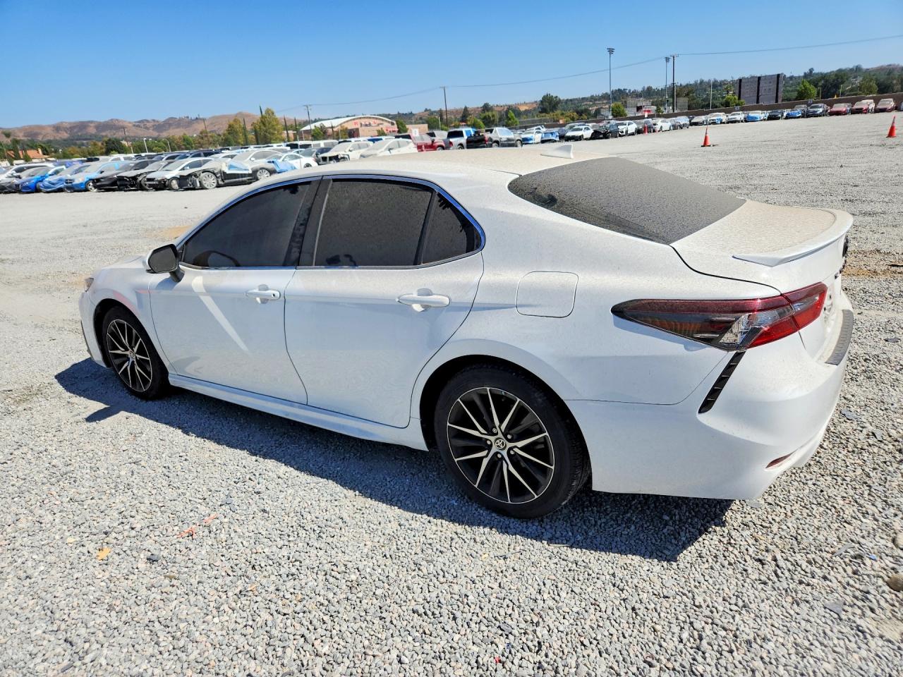 2023 TOYOTA CAMRY SE — снимка 2